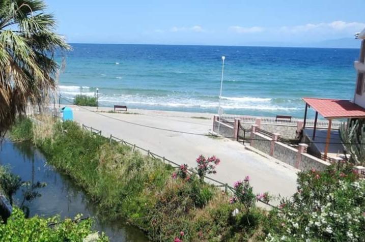 Guzelcamlı Samos Apart Pension מראה חיצוני תמונה
